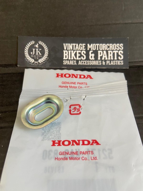 Honda CR125 85-88 CR250 85-87 CR500 85-88 Chain Slider Washer 52171-KA3-830