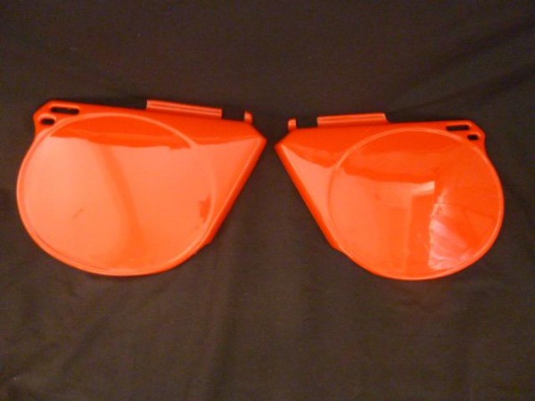 Honda CR250M 1975-76 VMX Racing Side Panels