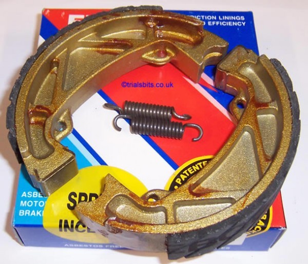 Suzuki RM250 1976-78 Rear Brake Shoes