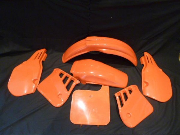 Honda CR125 1985-86 VMX Racing Plastic Kit