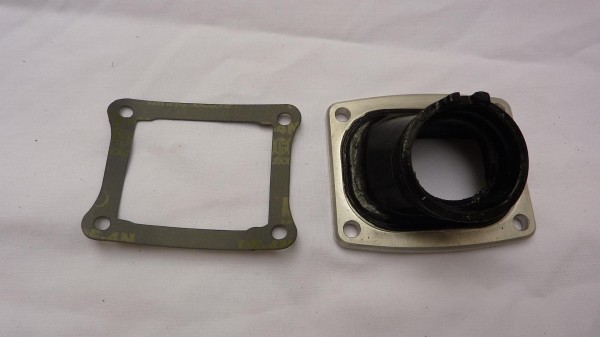 Honda CR125 1979-80 Intake manifold