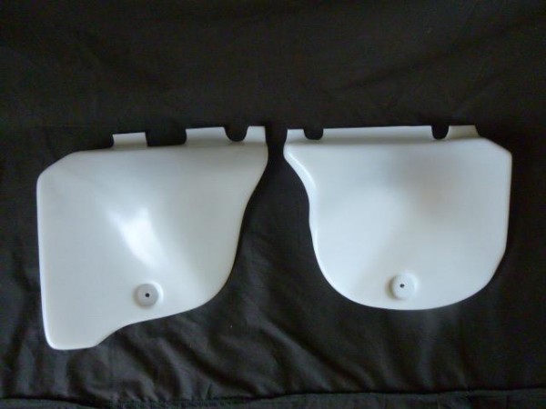 Honda CR250 1978-79 Factory Type Side Panels (Translucent)